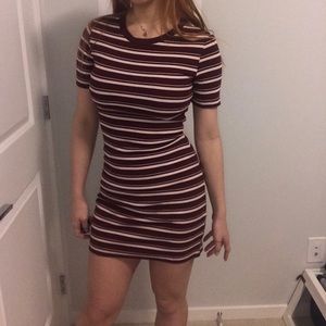 H & M Burgundy stripped skirts